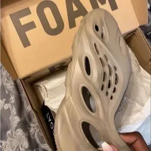 Yeezy Foam Runner Clay Taupe All Sizes. Shipping Only, Cash App Only. m_65b5c39f308f078cd8d320be.jpg main image 4